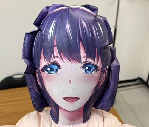 エアーラブドール「むち萌え!聖ちゃん」には顔イラストが印刷されています