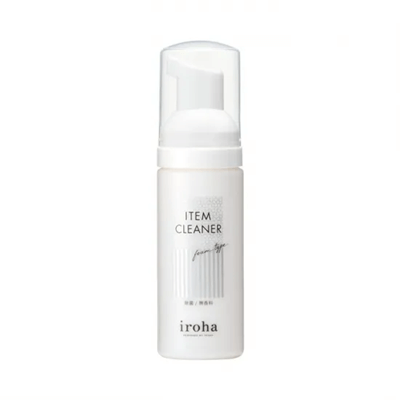 iroha ITEM CLEANERのボトル画像。泡タイプでアイテムをやさしく洗浄できる専用クリーナー。無香料・無着色で安心して使用可能。